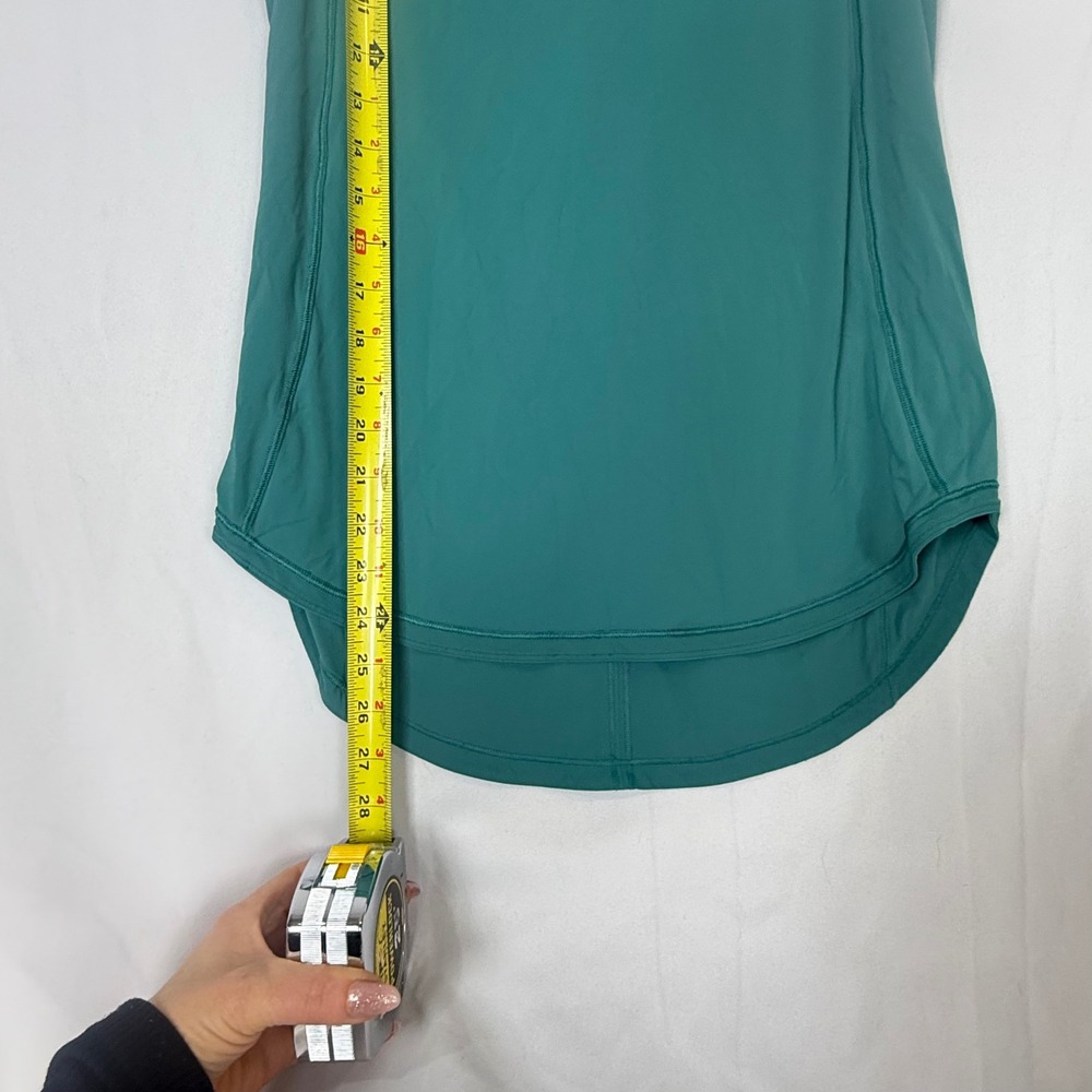 Lululemon Women's Sleeveless Athletic Tank Top Teal Size 6 Lightweight - Picture 2 of 8